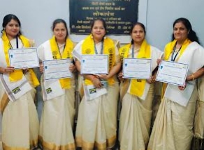 द शिशुवन वर्ल्ड स्कूल के शिक्षकों का हुआ गरिमामयी सम्मान